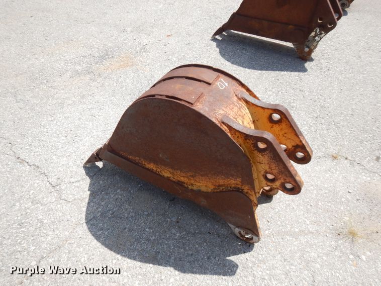 image for item FR9014 (6) excavator buckets