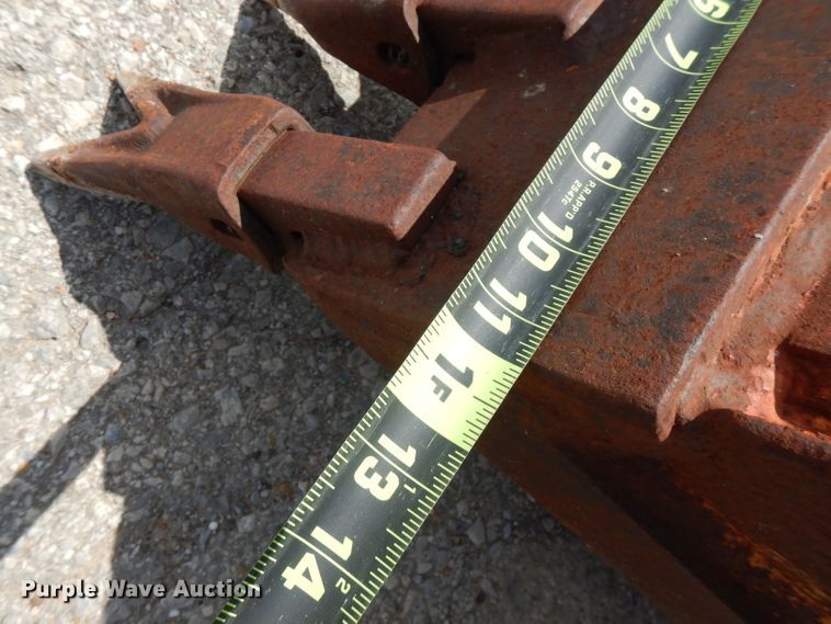 image for item FR9014 (6) excavator buckets