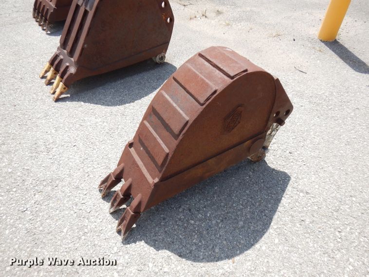 image for item FR9014 (6) excavator buckets