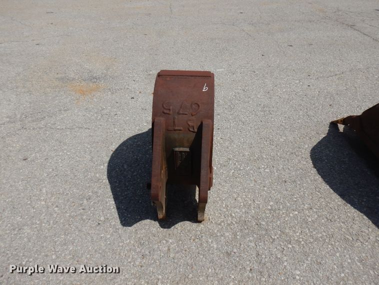 image for item FR9014 (6) excavator buckets