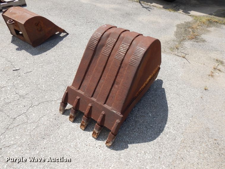 image for item FR9014 (6) excavator buckets