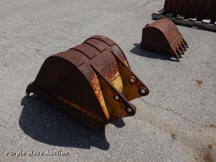 image for item FR9014 (6) excavator buckets