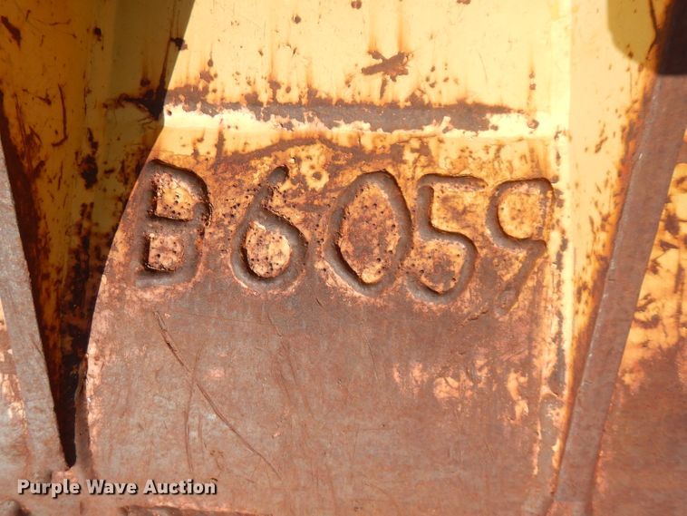 image for item FR9014 (6) excavator buckets