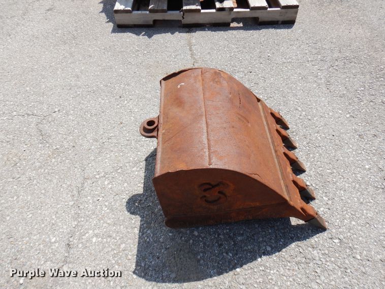 image for item FR9014 (6) excavator buckets