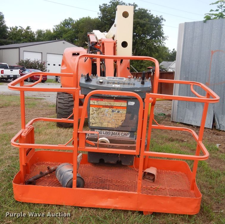 image for item FR9029 2000 JLG 450AJ  boom lift