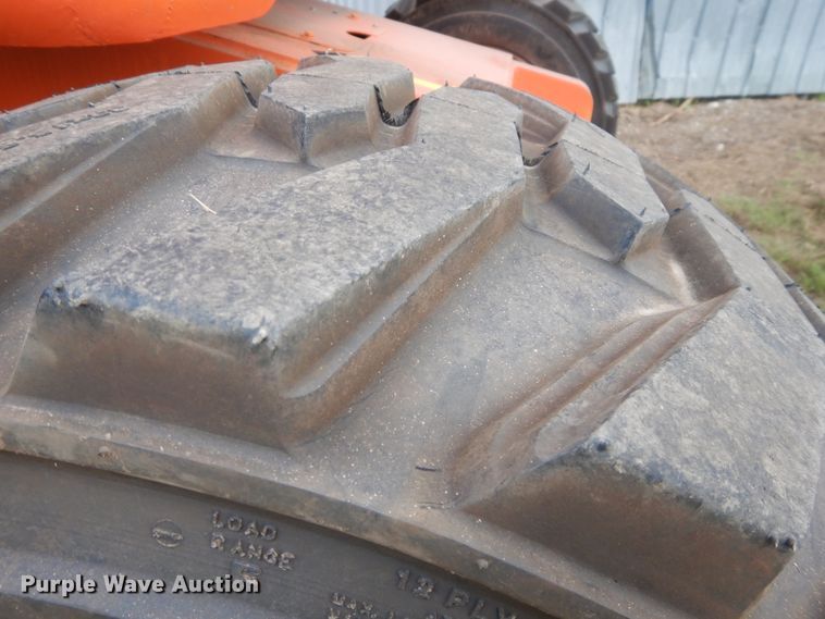 image for item FR9029 2000 JLG 450AJ  boom lift