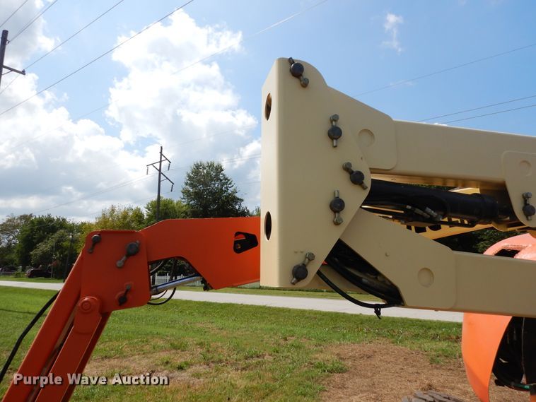 image for item FR9029 2000 JLG 450AJ  boom lift