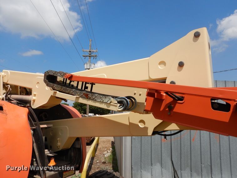 image for item FR9029 2000 JLG 450AJ  boom lift