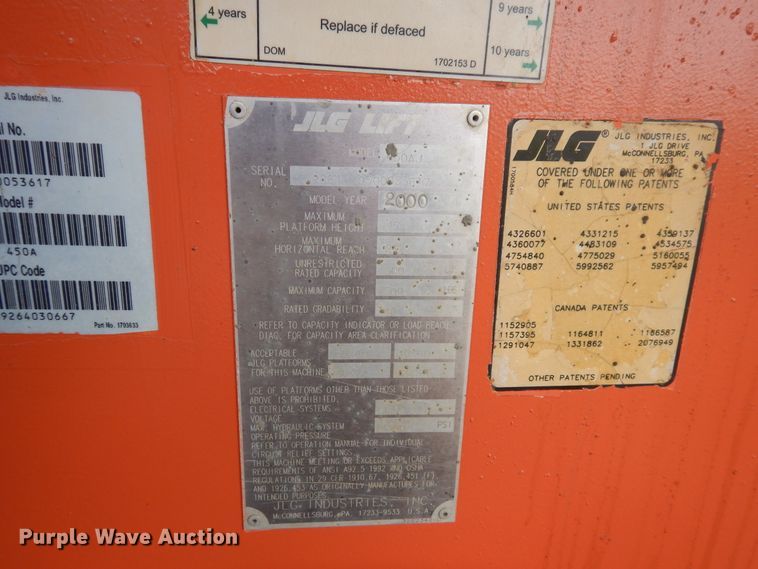 image for item FR9029 2000 JLG 450AJ  boom lift