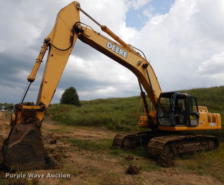 image for item FR9034 2002 John Deere 330C LC  excavator