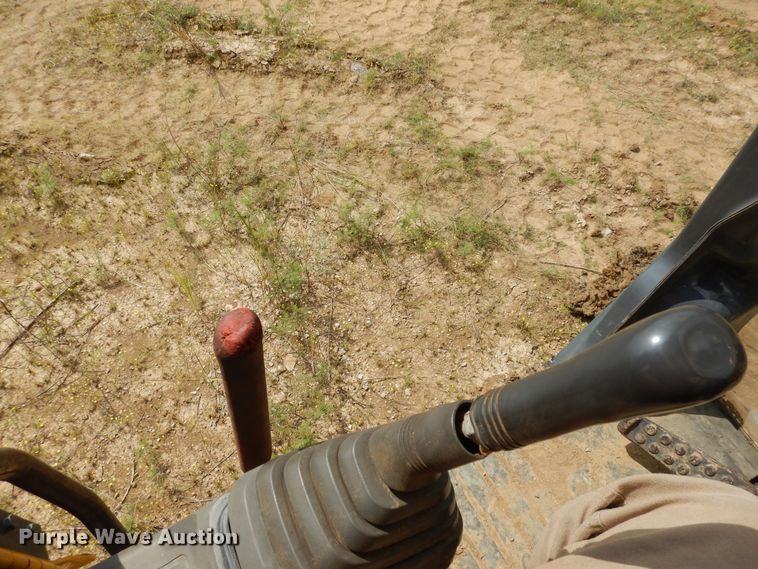 image for item FR9034 2002 John Deere 330C LC  excavator