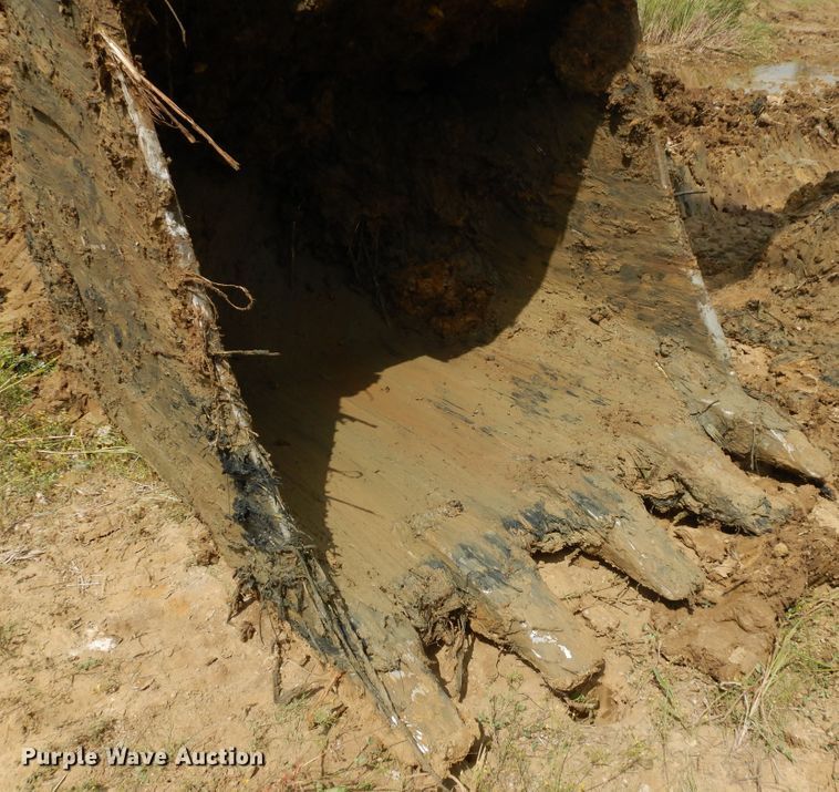 image for item FR9034 2002 John Deere 330C LC  excavator