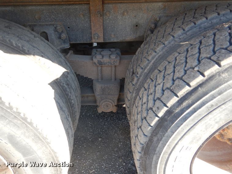 image for item FT9005 1999 Sterling LT9513  dump truck