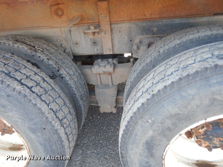 image for item FT9005 1999 Sterling LT9513  dump truck