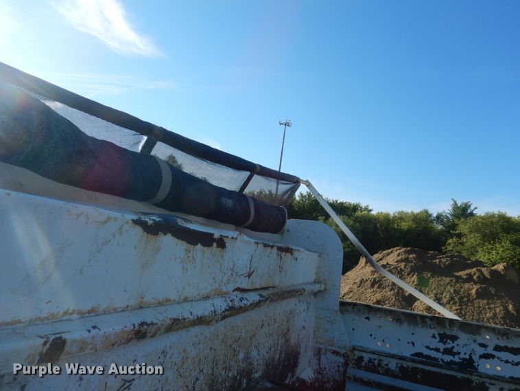 image for item FT9005 1999 Sterling LT9513  dump truck