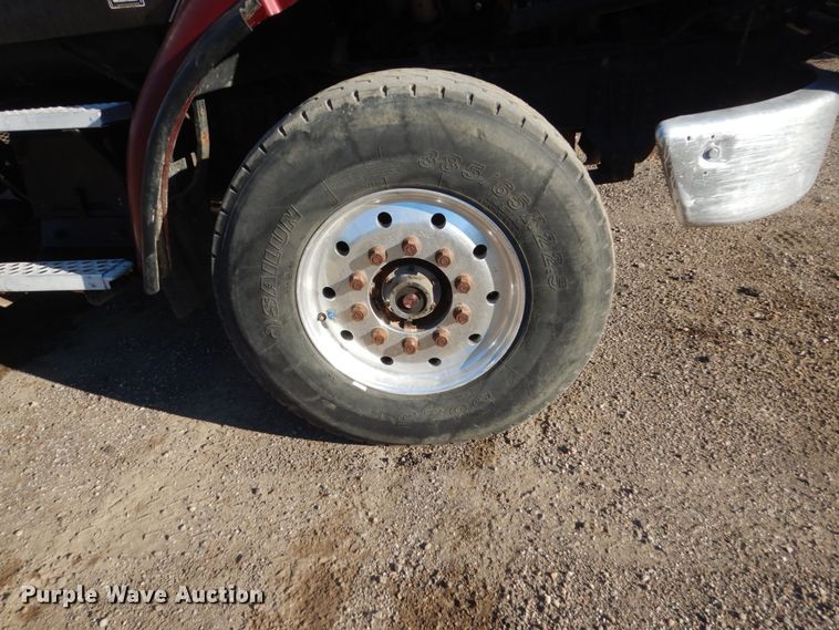 image for item FT9005 1999 Sterling LT9513  dump truck