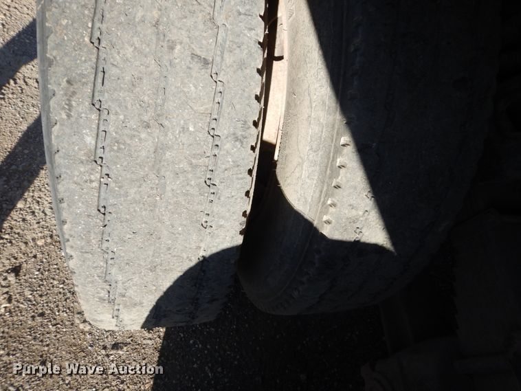 image for item FT9005 1999 Sterling LT9513  dump truck