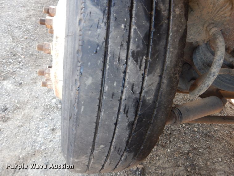 image for item FT9005 1999 Sterling LT9513  dump truck