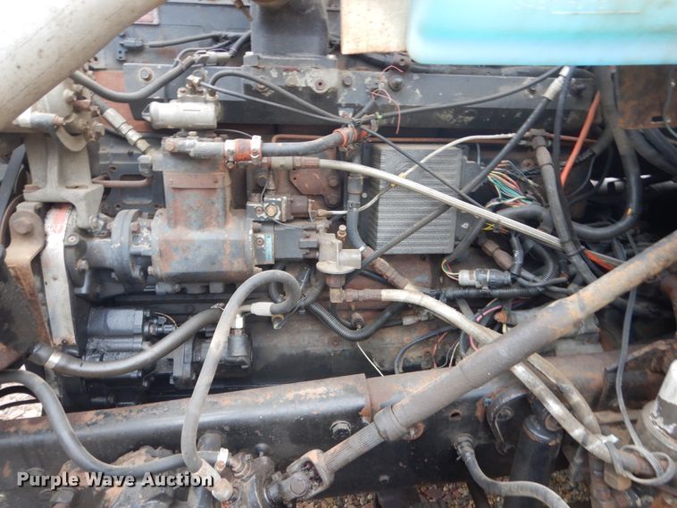 image for item FT9039 1993 Ford LTL9000  dump truck