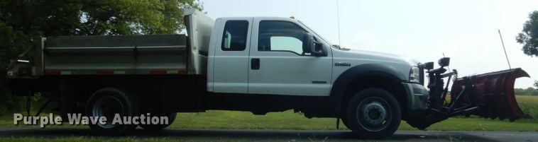 image for item FT9125 2006 Ford F450 Super Duty  dump truck