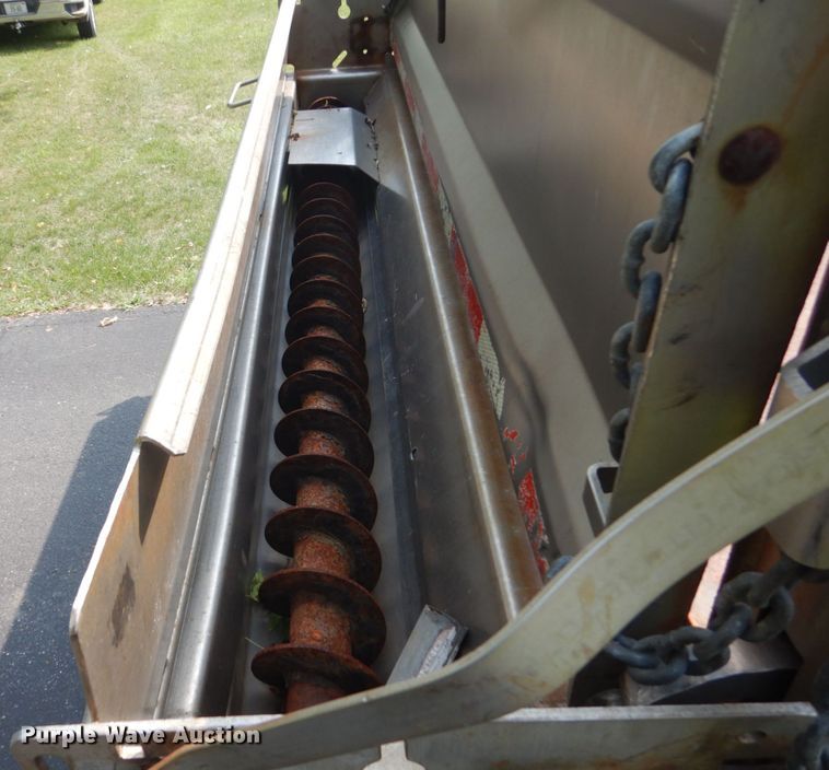 image for item FT9125 2006 Ford F450 Super Duty  dump truck