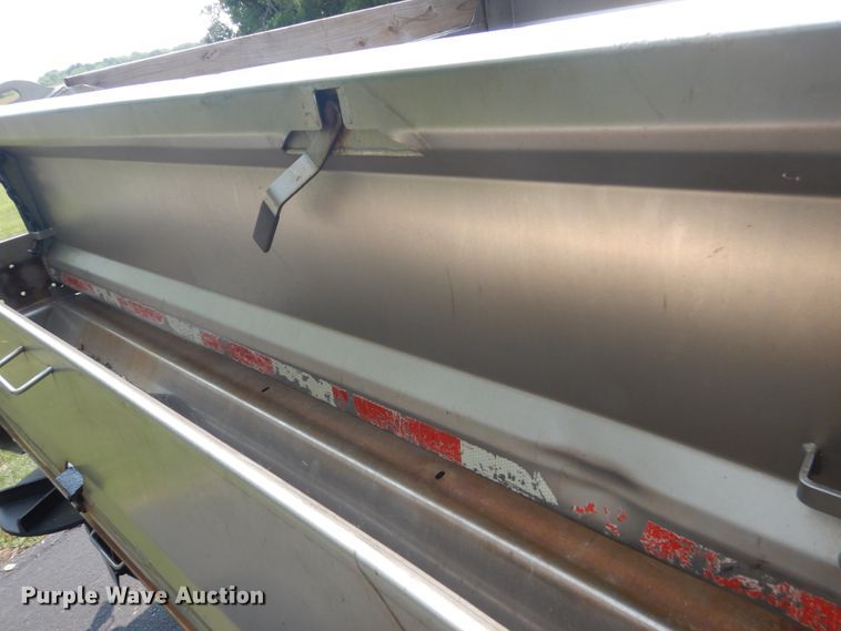 image for item FT9125 2006 Ford F450 Super Duty  dump truck