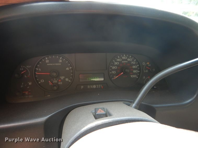 image for item FT9125 2006 Ford F450 Super Duty  dump truck