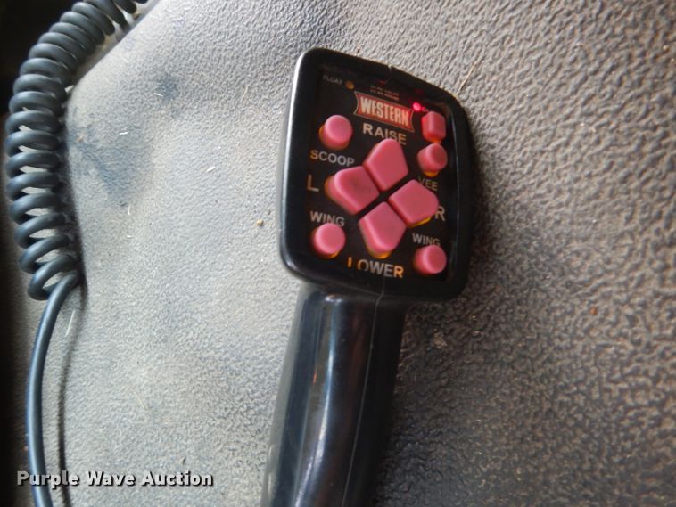 image for item FT9125 2006 Ford F450 Super Duty  dump truck