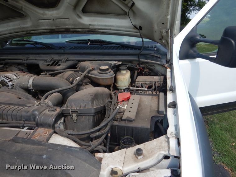 image for item FT9125 2006 Ford F450 Super Duty  dump truck