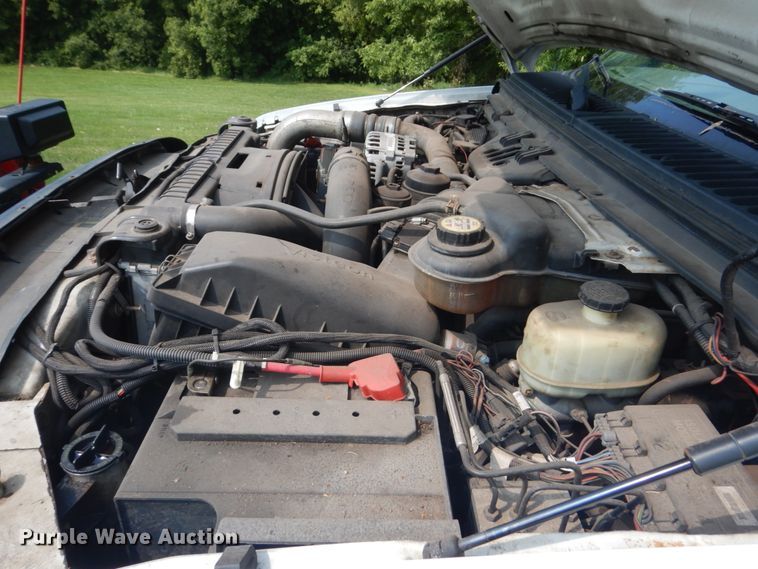 image for item FT9125 2006 Ford F450 Super Duty  dump truck