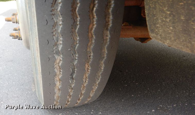 image for item FT9125 2006 Ford F450 Super Duty  dump truck