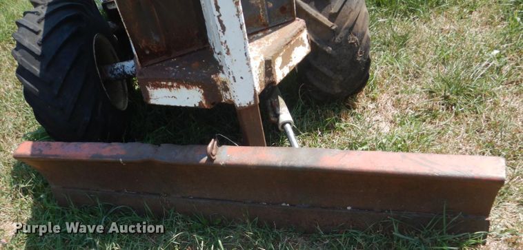 image for item FT9205 Trencher