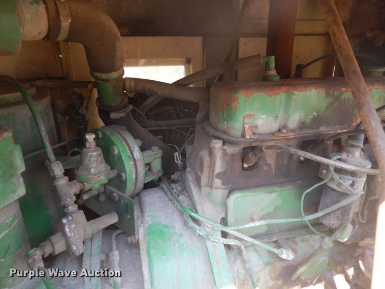 image for item FT9207 Sullair 185  air compressor