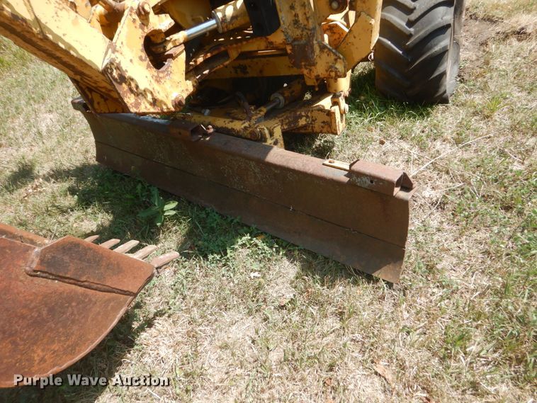 image for item FT9208 Vermeer M-475  trencher
