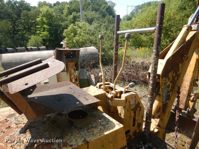 image for item FT9208 Vermeer M-475  trencher