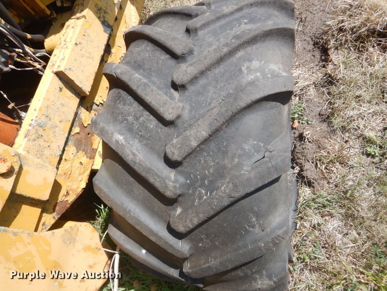 image for item FT9208 Vermeer M-475  trencher