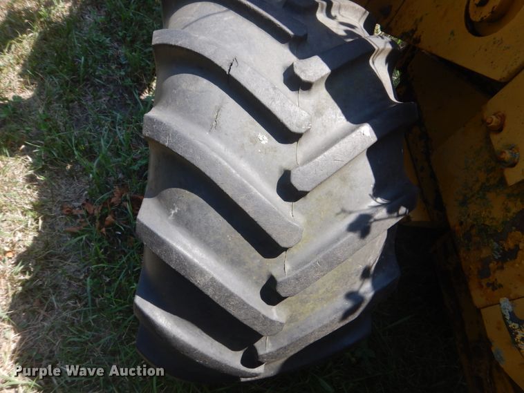 image for item FT9208 Vermeer M-475  trencher