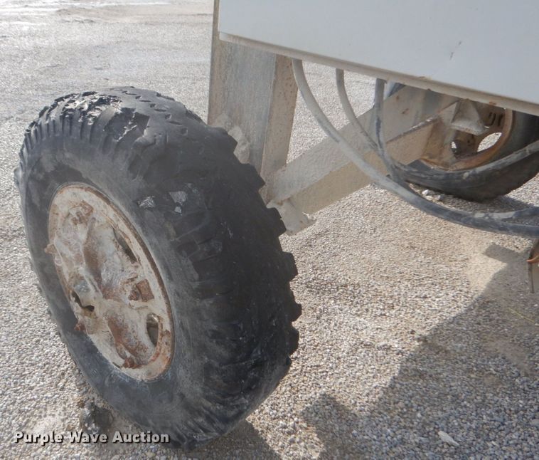 image for item GB9916 Vibratory screen