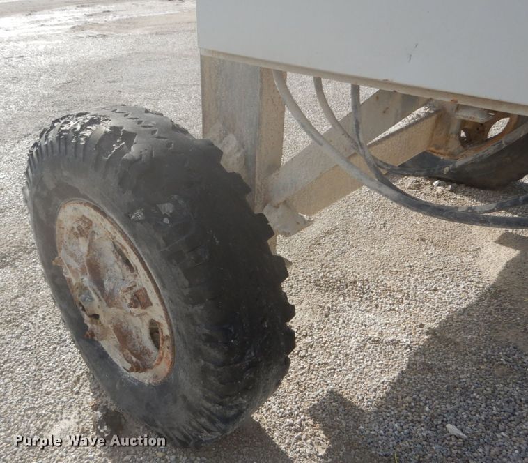 image for item GB9916 Vibratory screen