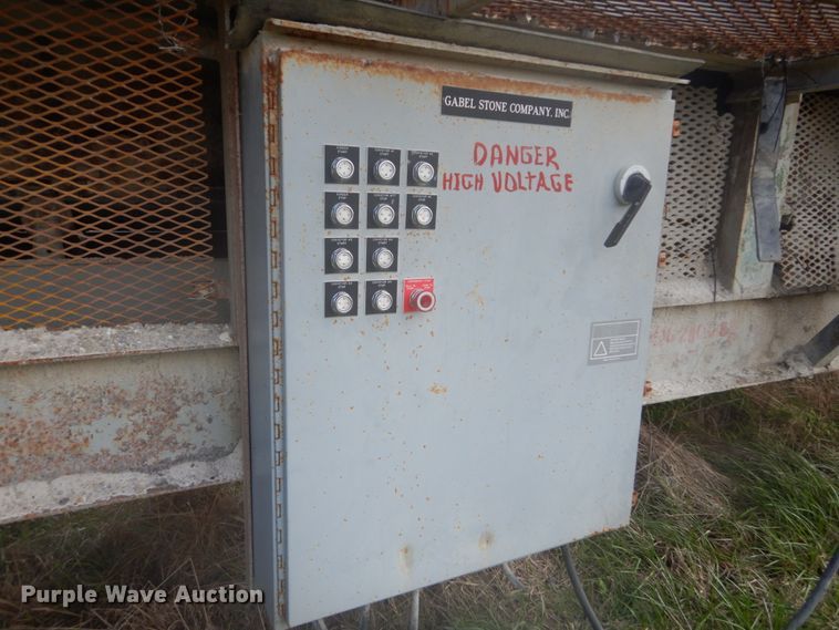 image for item GB9918 Cedarapids vibratory screen