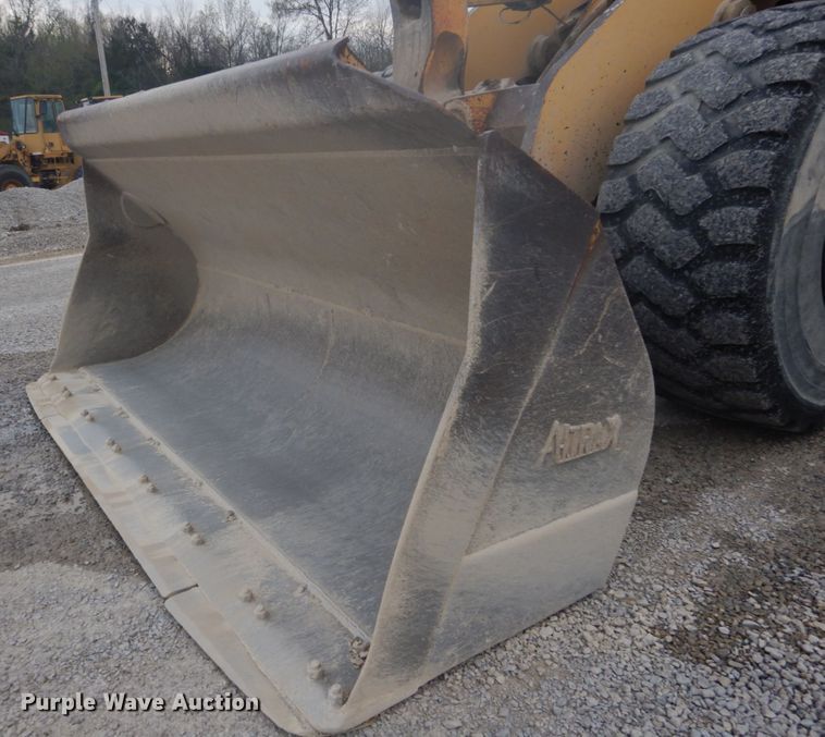 image for item GB9936 1996 Komatsu WA500  wheel loader