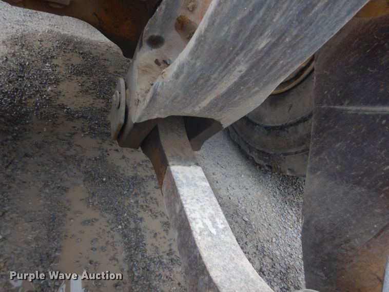 image for item GB9936 1996 Komatsu WA500  wheel loader