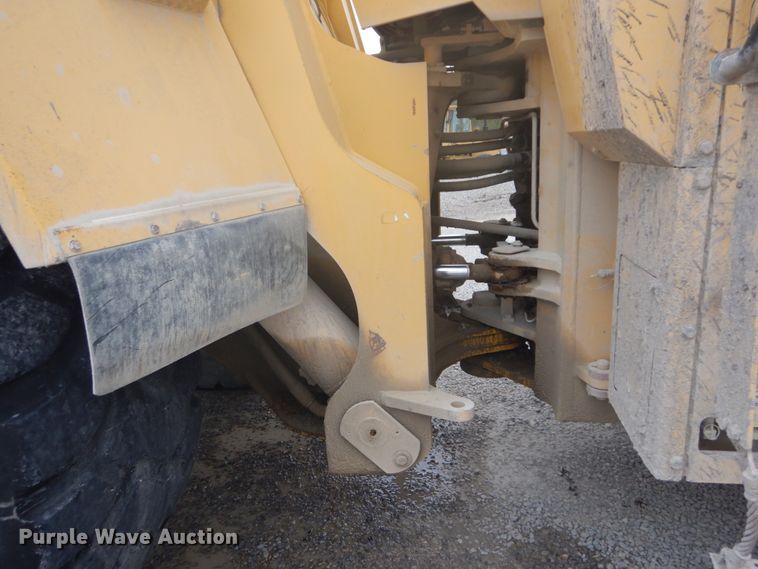 image for item GB9936 1996 Komatsu WA500  wheel loader