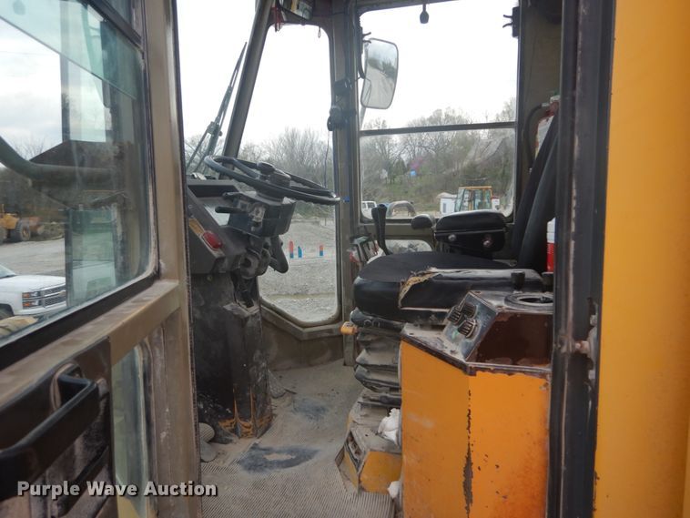 image for item GB9936 1996 Komatsu WA500  wheel loader