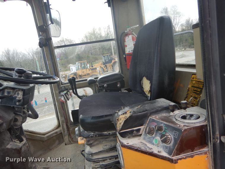 image for item GB9936 1996 Komatsu WA500  wheel loader