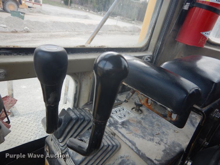 image for item GB9936 1996 Komatsu WA500  wheel loader