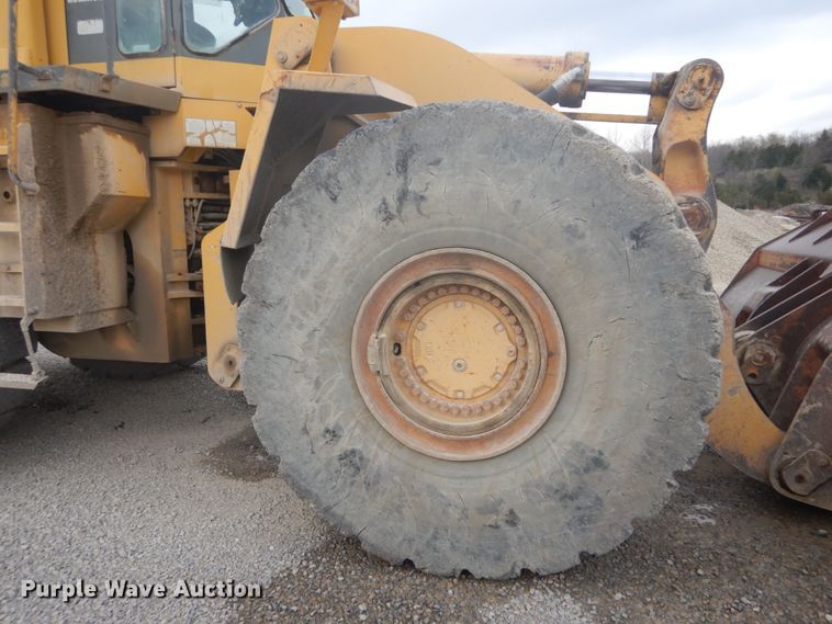 image for item GB9936 1996 Komatsu WA500  wheel loader