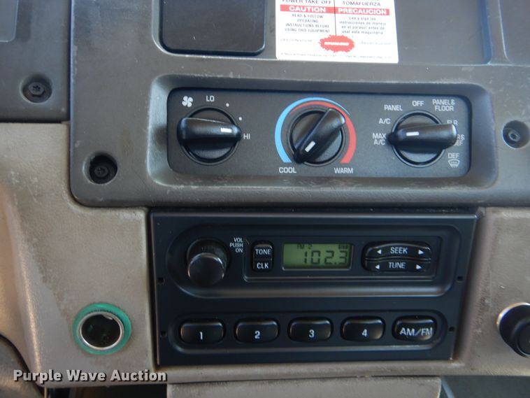 image for item GM9142 2007 Sterling Acterra  digger derrick truck