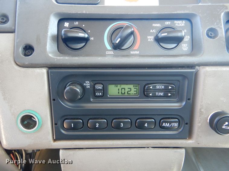 image for item GM9142 2007 Sterling Acterra  digger derrick truck