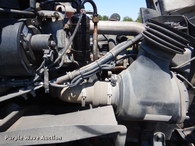 image for item GM9142 2007 Sterling Acterra  digger derrick truck